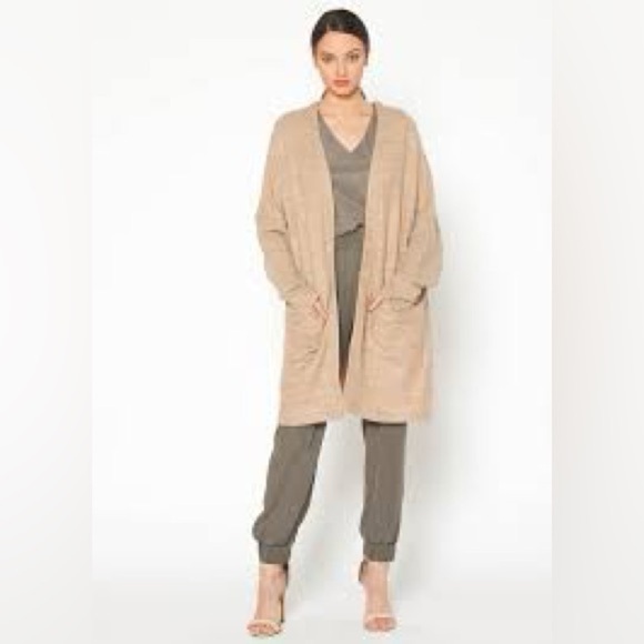 luna and Ivy Sweaters - Luna and Ivy dark cream cardigan size medium/large
